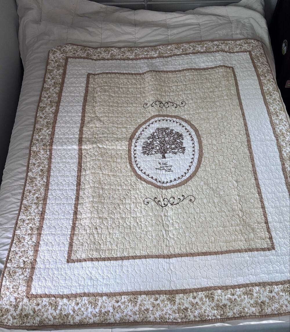 Pre-loved Cracker Barrel Tree Of Life Quilted Wall Hanging
